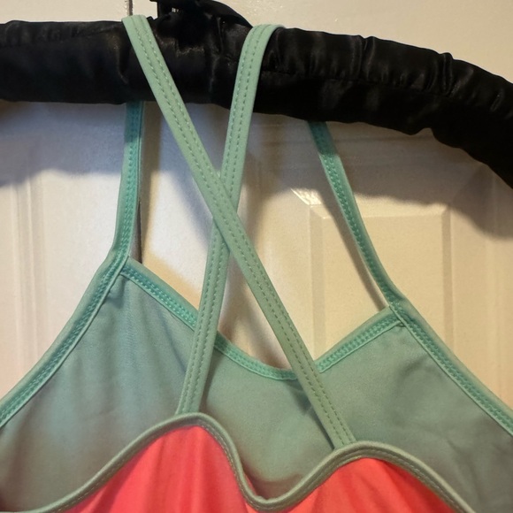 Wonder Nation Coral Ruffle Tankini Set – Girls Size M (7/8) - Picture 2 of 4